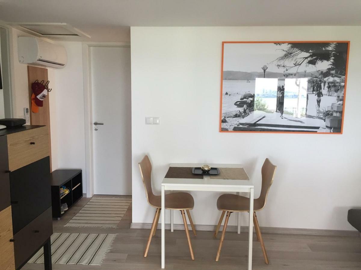 Balatonfůzfő Szegfu Apartmanhazヴィラ エクステリア 写真