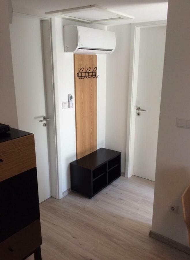 Balatonfůzfő Szegfu Apartmanhazヴィラ エクステリア 写真